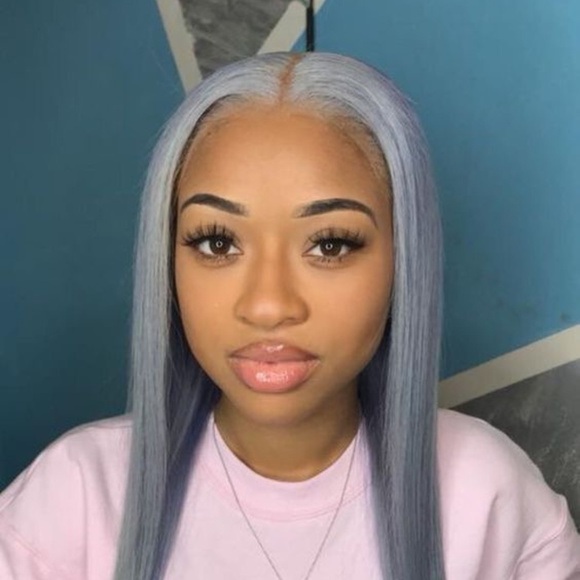 22\' Light Gray/Silver Front Lace Wig Unit